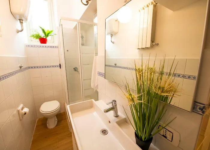 Tiberim Trastevere 10 Apartment *